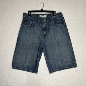 LEVI’s 569 Men’s Loose Fit Denim Shorts Medium Wash Size 34